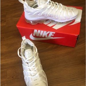 Nike Air Vapormax plus